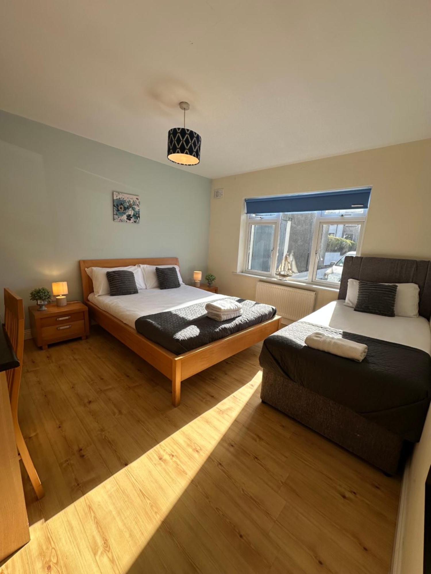 Waterlane Apartments Голвей Екстер'єр фото